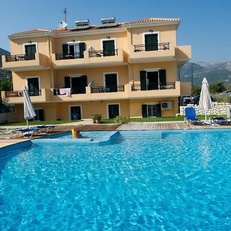 Calypso Luxury Studios Vassiliki Esterno foto