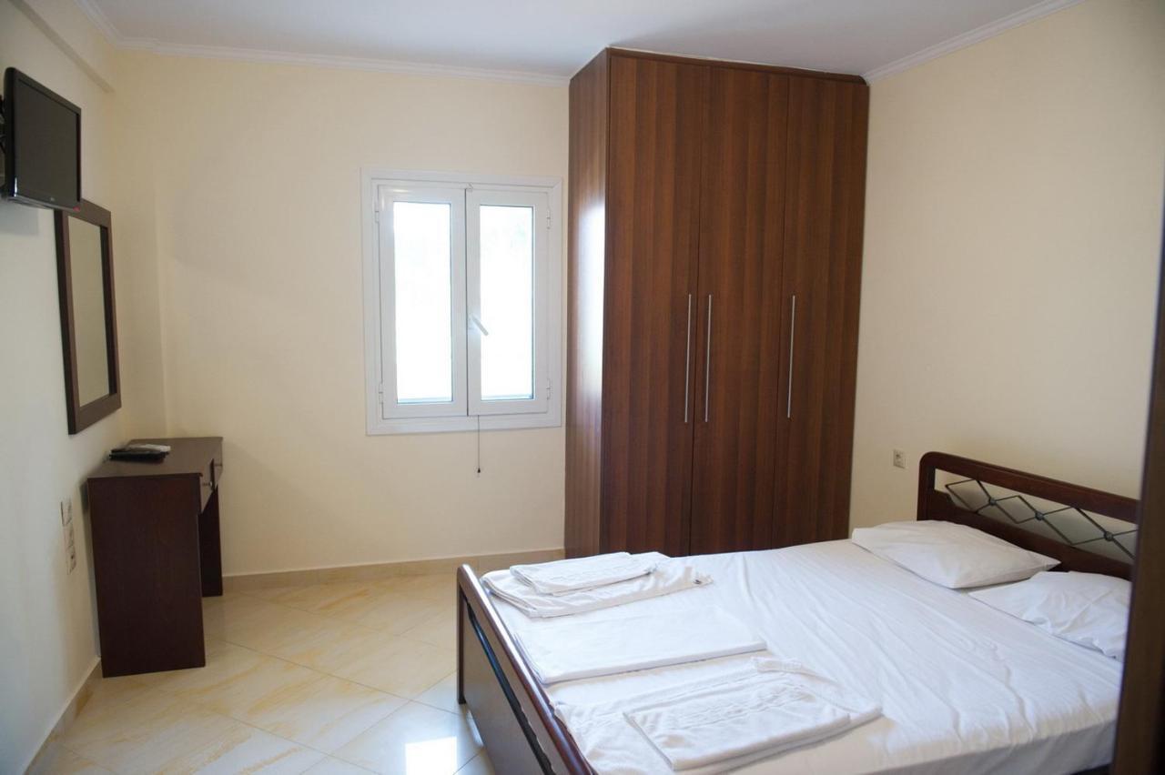 Calypso Luxury Studios Vassiliki Esterno foto
