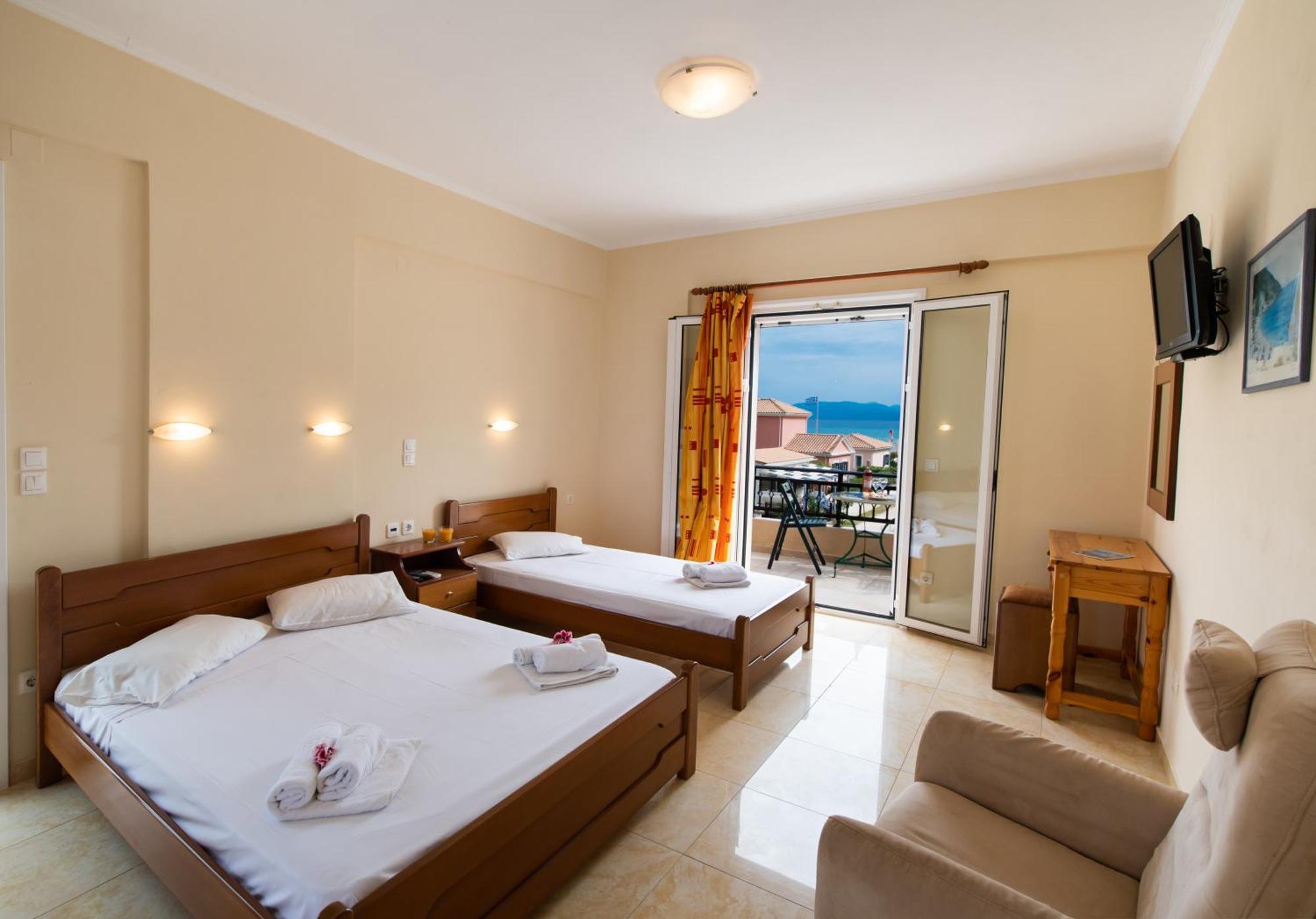 Calypso Luxury Studios Vassiliki Esterno foto